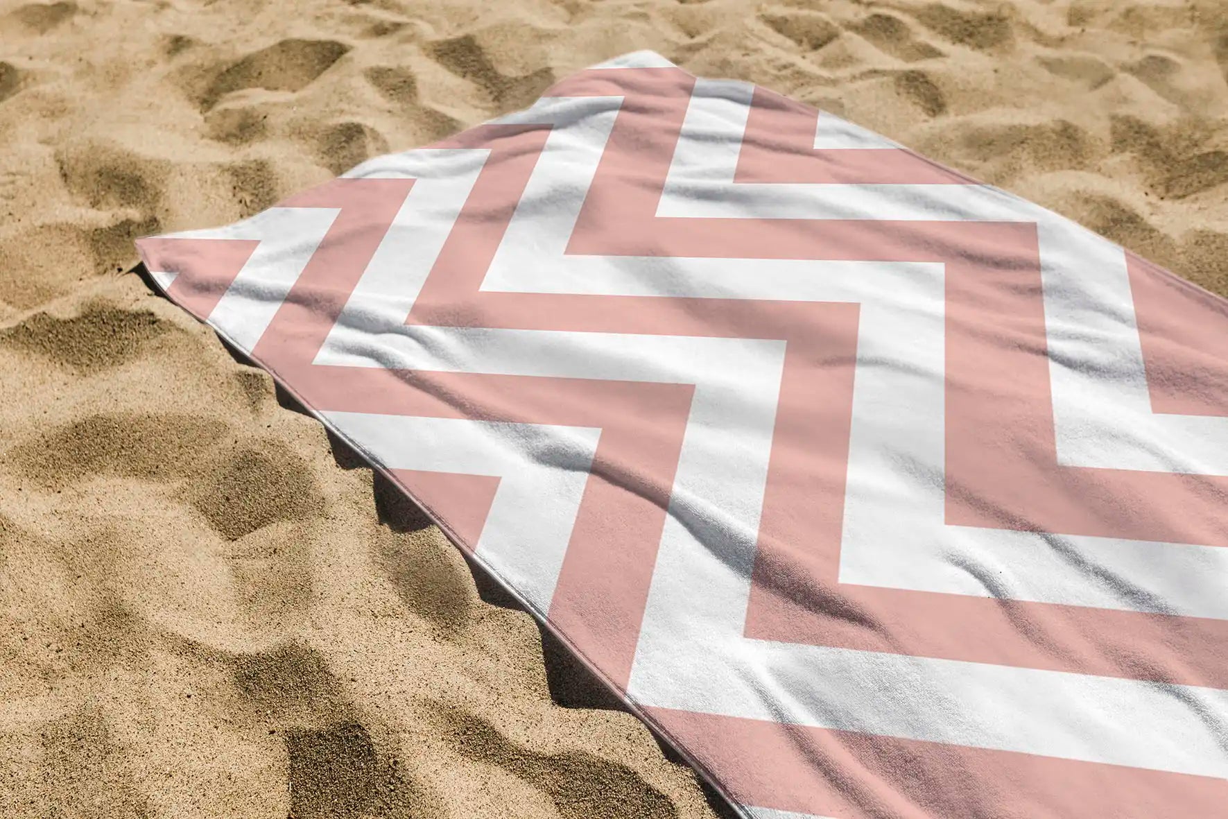 فوطة شاطئ (140x70 سم) - حجم جديد