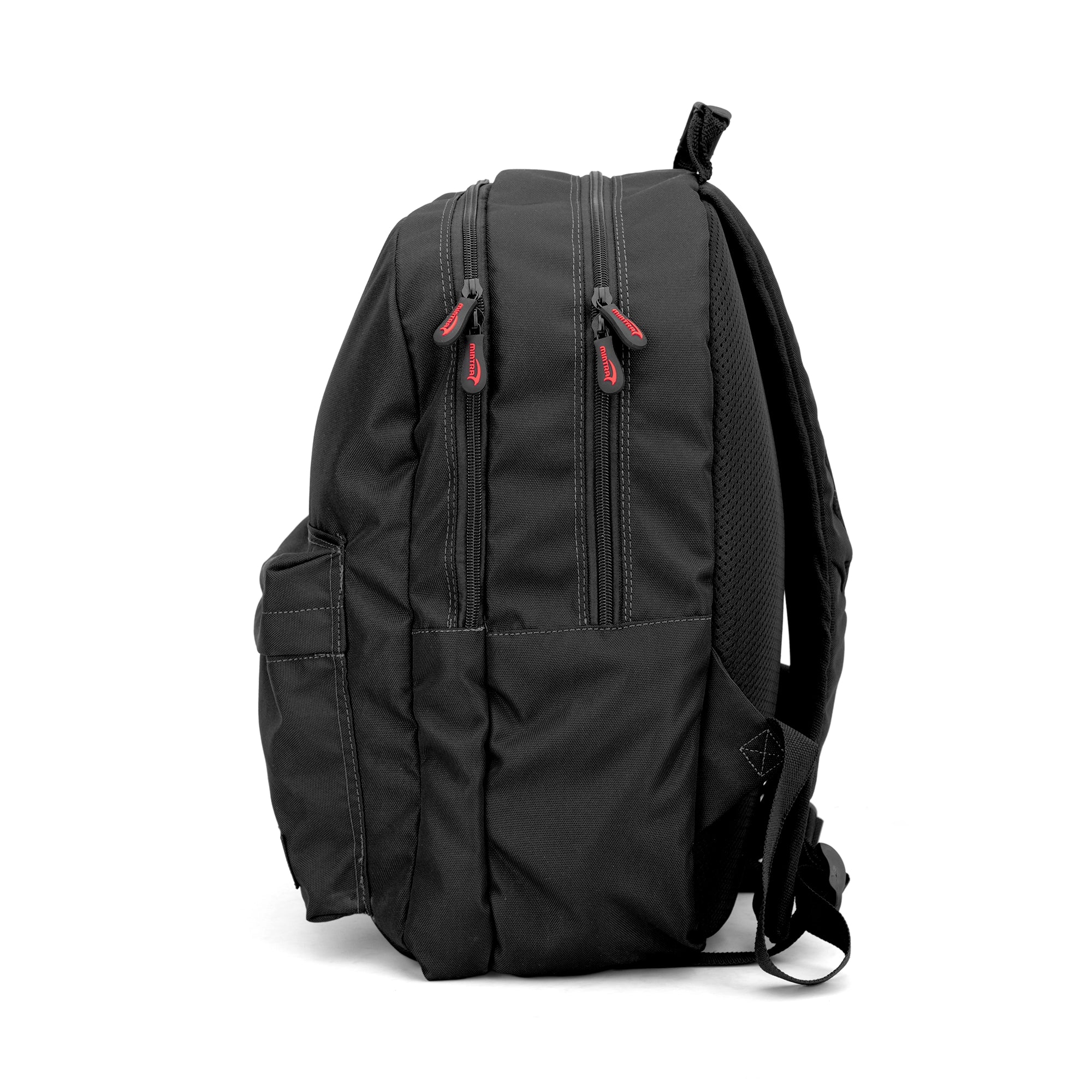 شنطة Camo Daypack  24 لترًا (تتضمن جيب الكمبيوتر المحمول وحقيبة الأقلام)