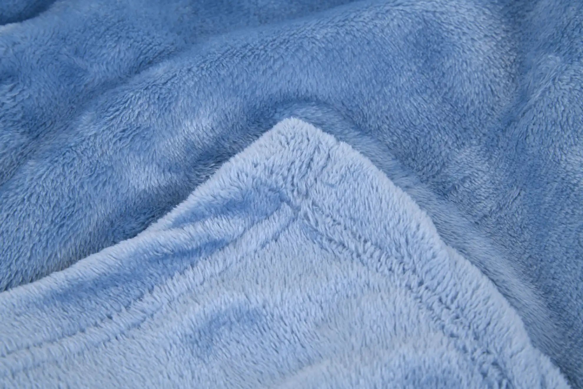 Microfiber Blankets (152 cm x 203 cm) FOR SINGLE BED