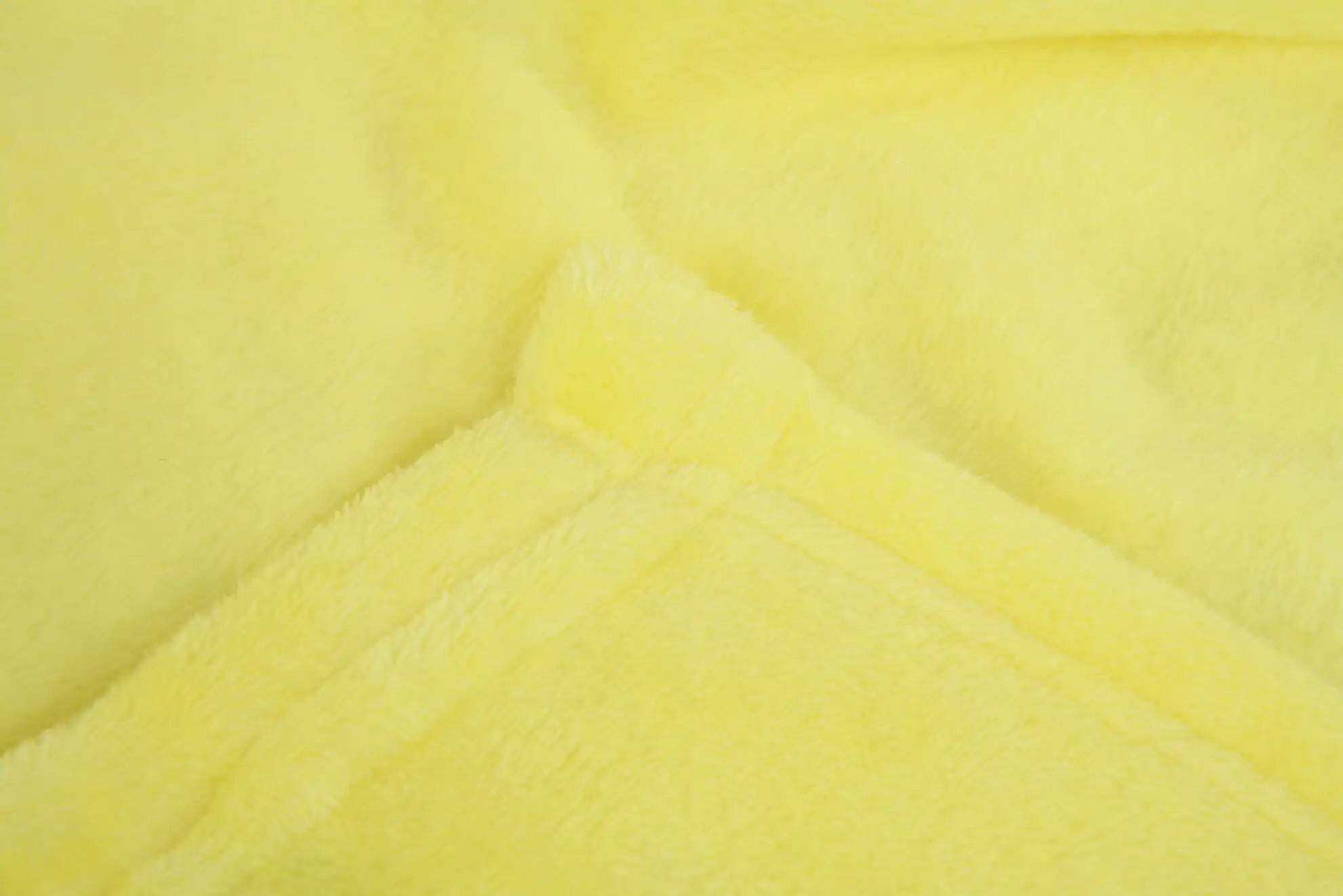 بطانية ميكروفايبر (220 سم × 240 سم)