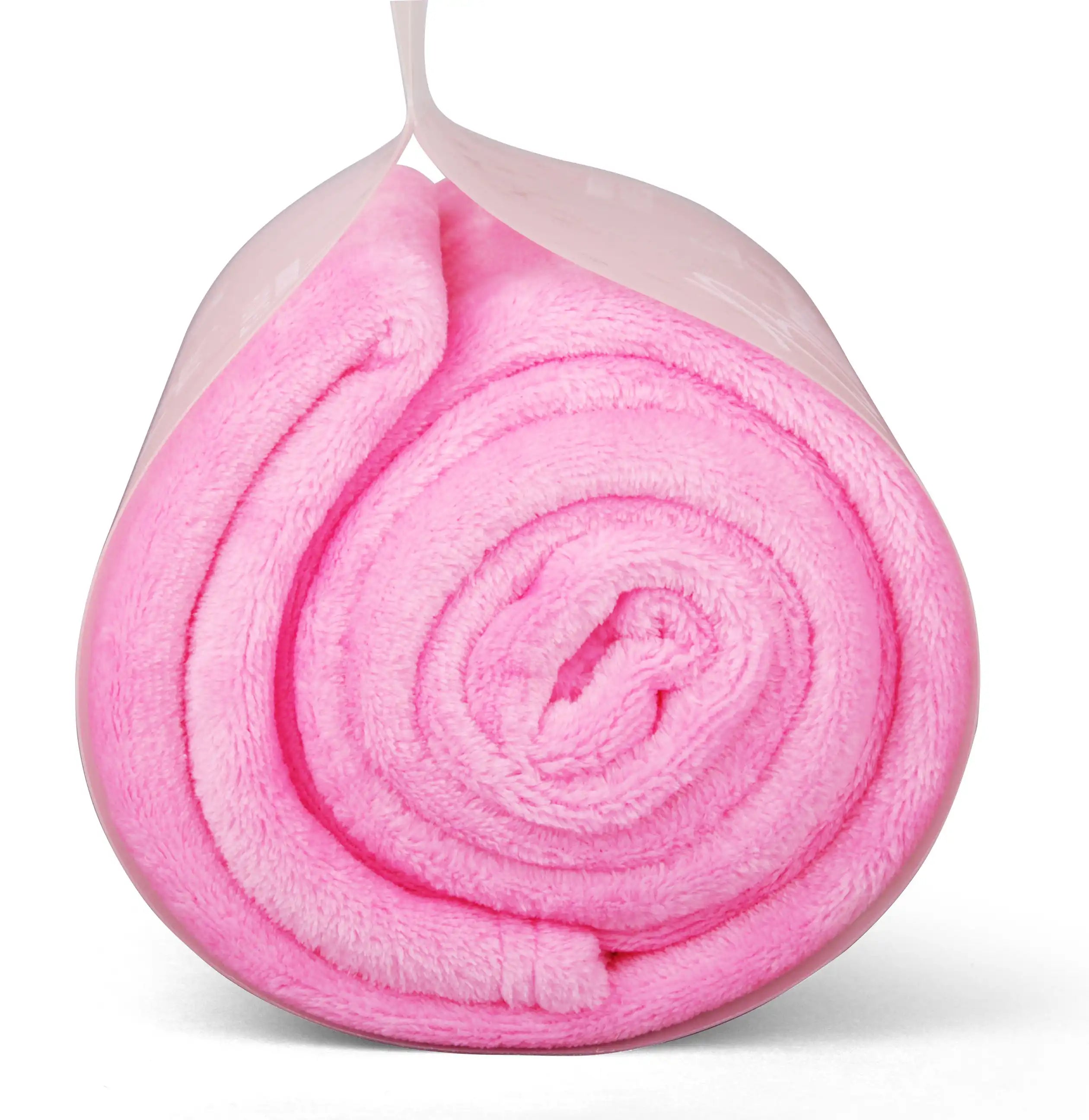 بطانيات ميكروفايبر (180 سم × 220 سم)