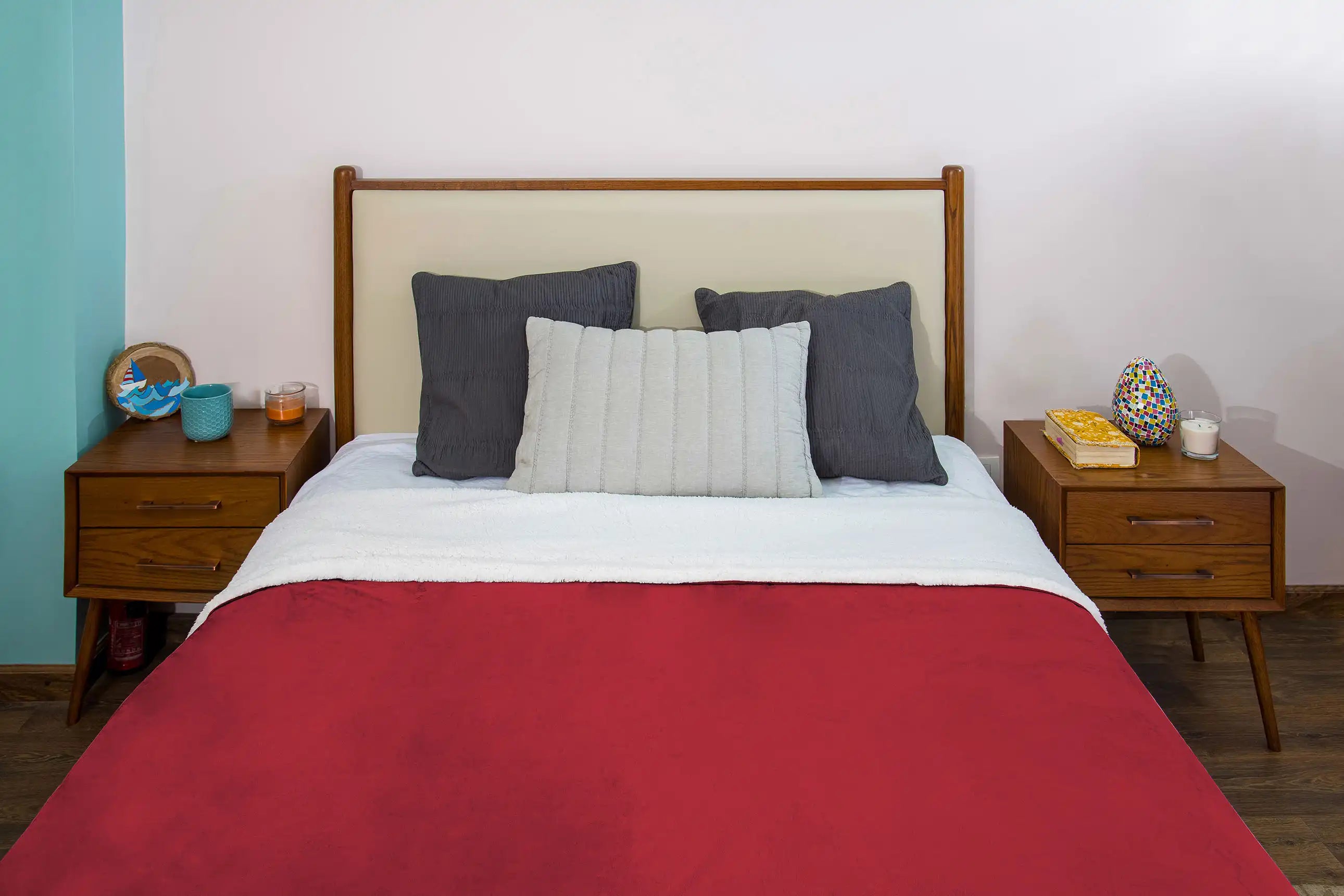 بطانية مايكروفايبر/شيربا مزدوجة الجوانب فائقة النعومة (220 × 240 سم)