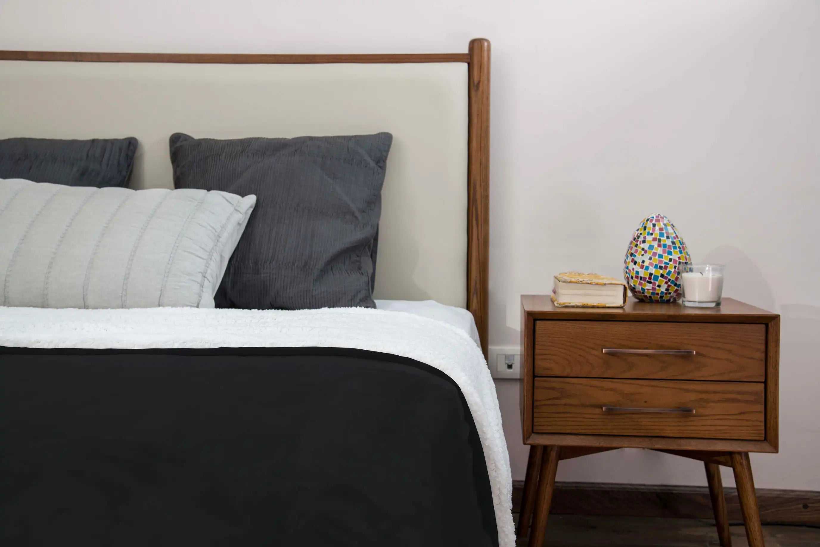 بطانية مايكروفايبر/شيربا مزدوجة الجوانب فائقة النعومة (220 × 240 سم)