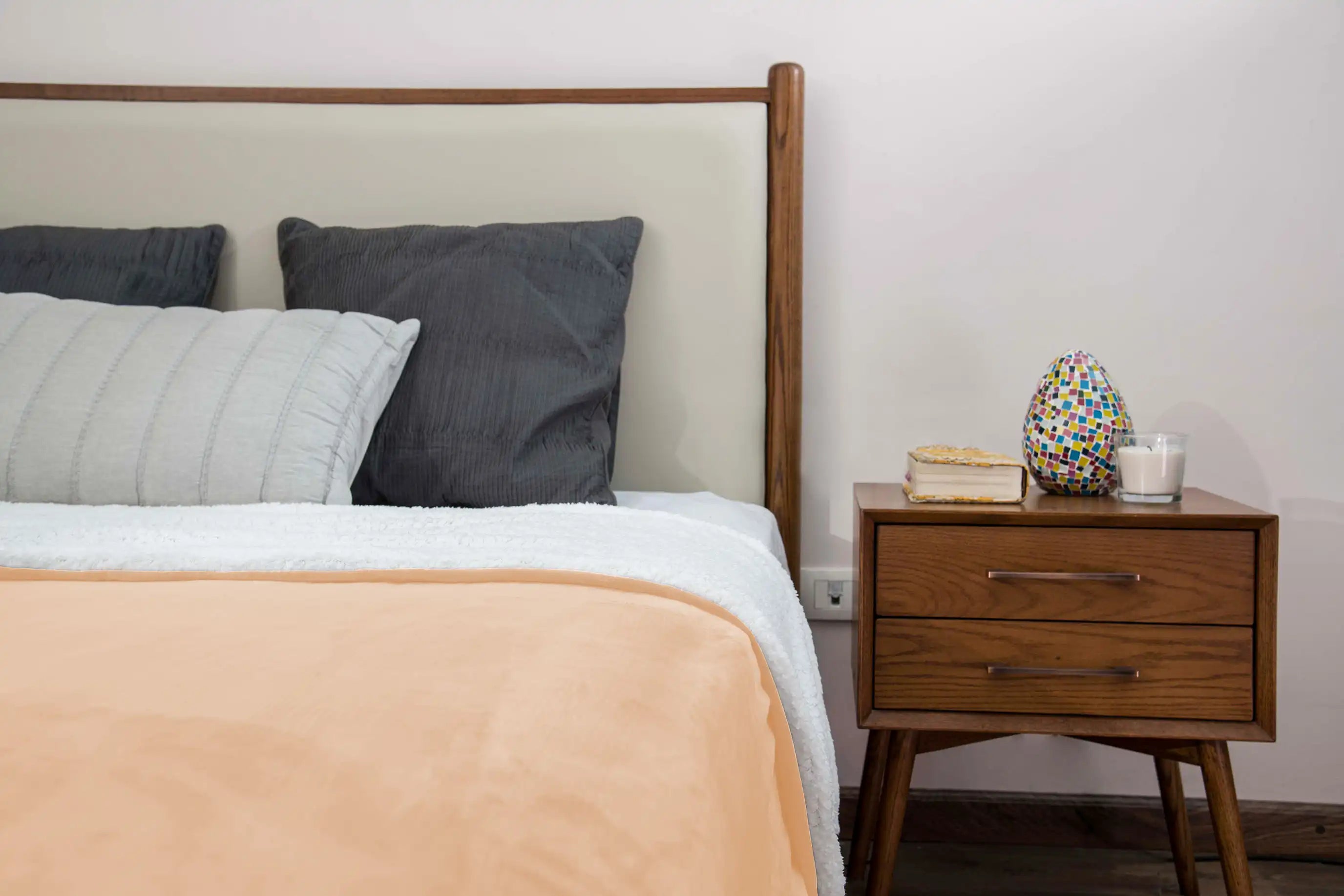 بطانية مايكروفايبر/شيربا مزدوجة الجوانب فائقة النعومة (180 × 220 سم)