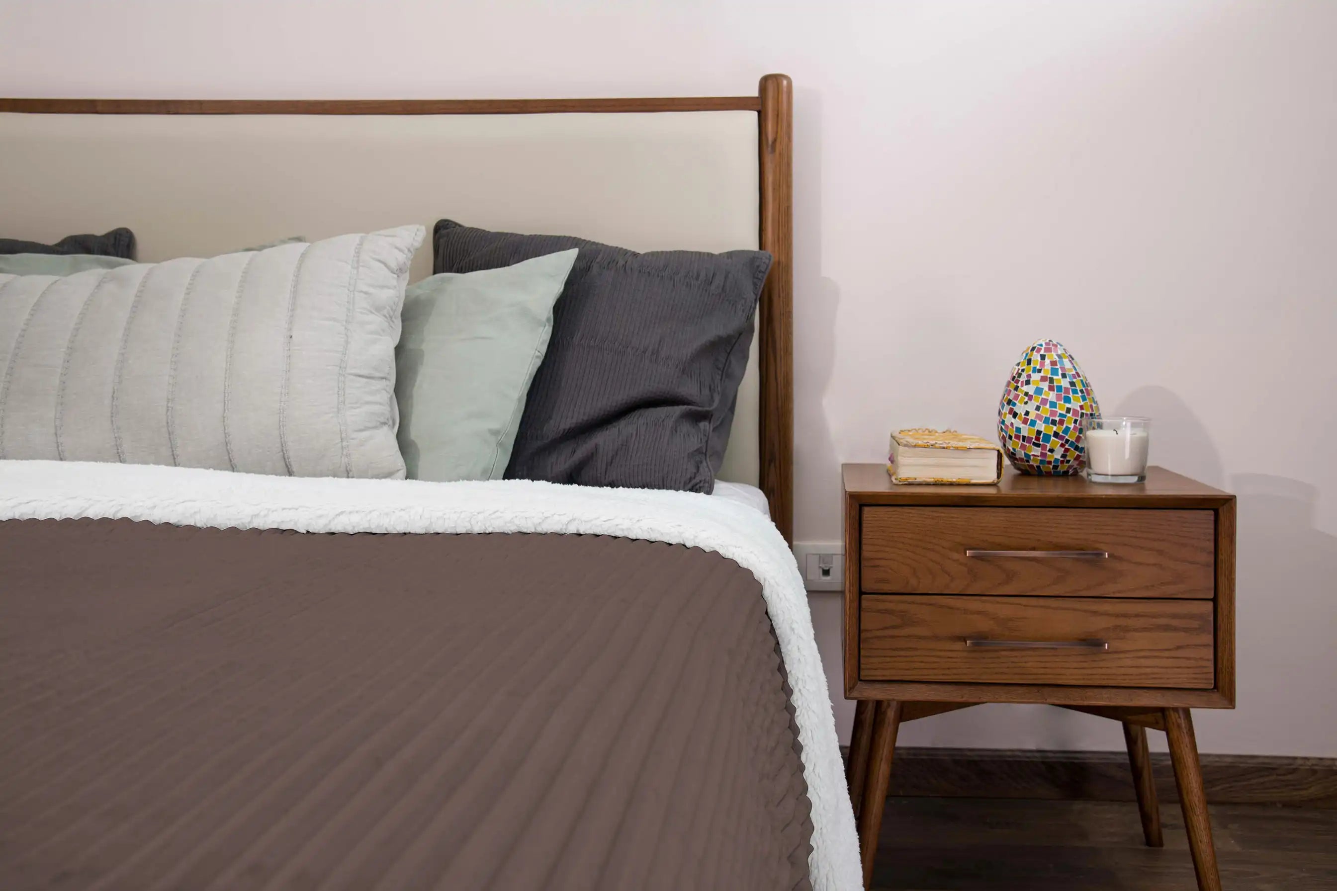 بطانية مخططة من المايكروفايبر/الشيربا مزدوجة الجوانب (180 × 220)