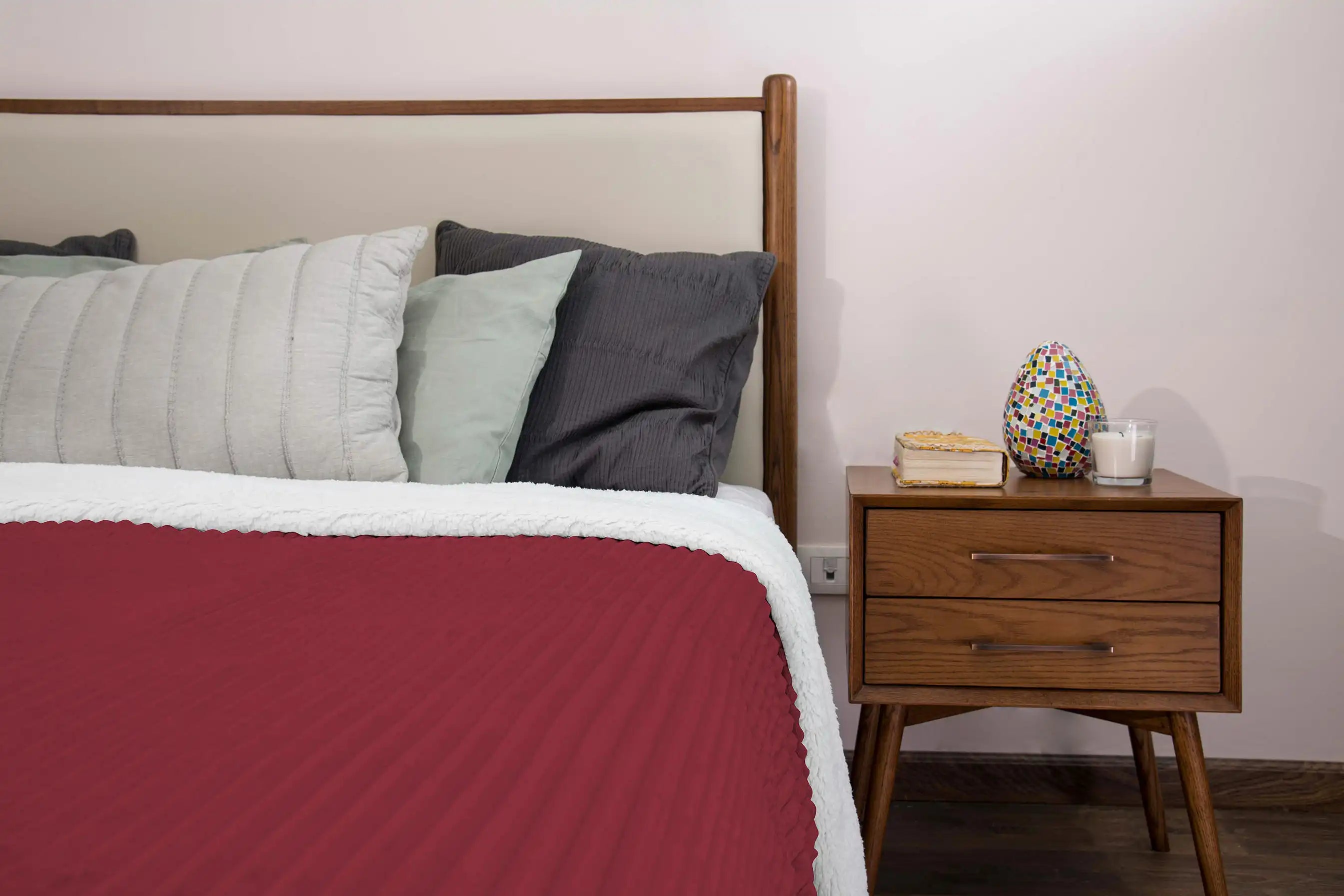 بطانية مخططة من المايكروفايبر/الشيربا مزدوجة الجوانب (180 × 220)