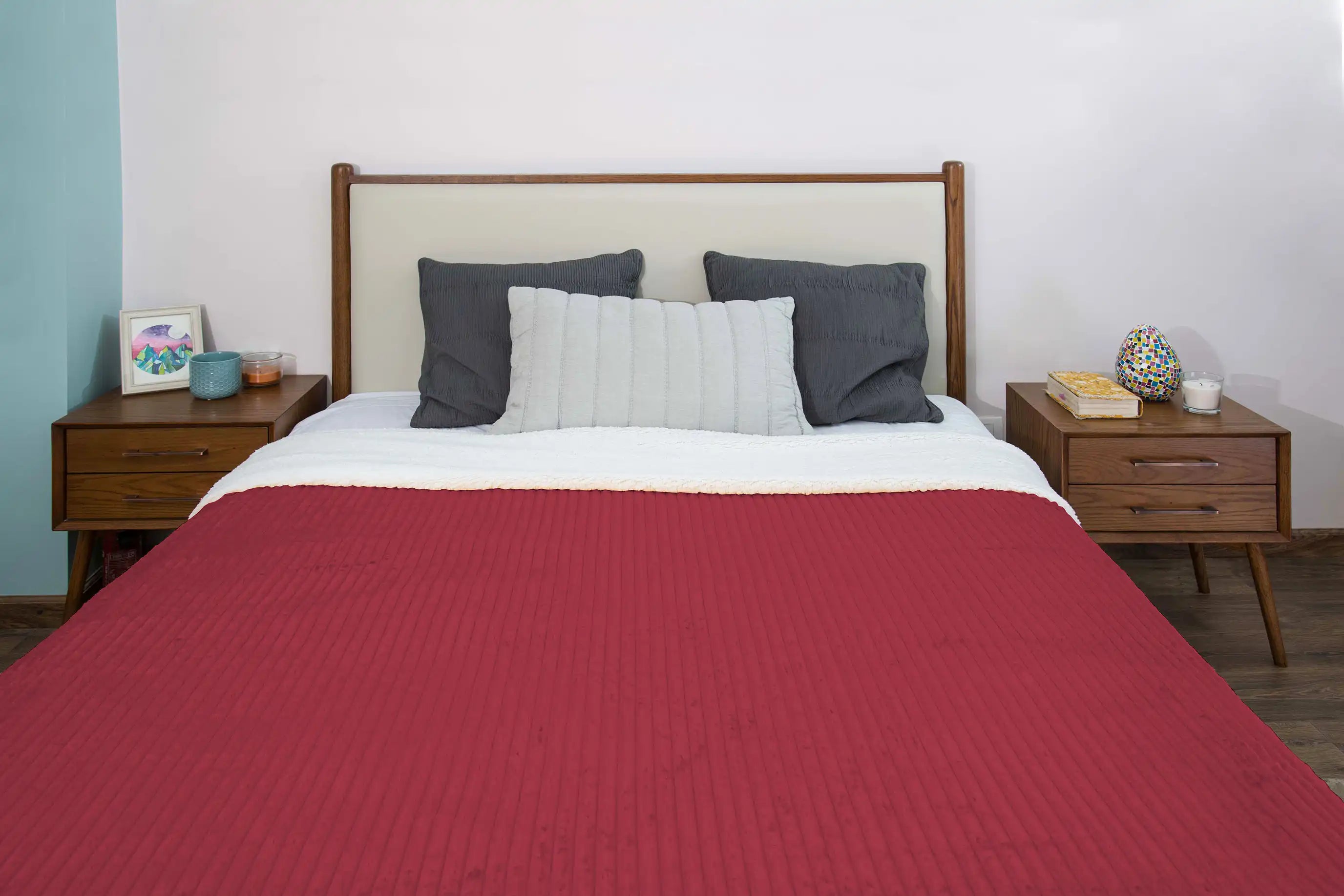 بطانية مخططة من المايكروفايبر/الشيربا مزدوجة الجوانب (180 × 220)