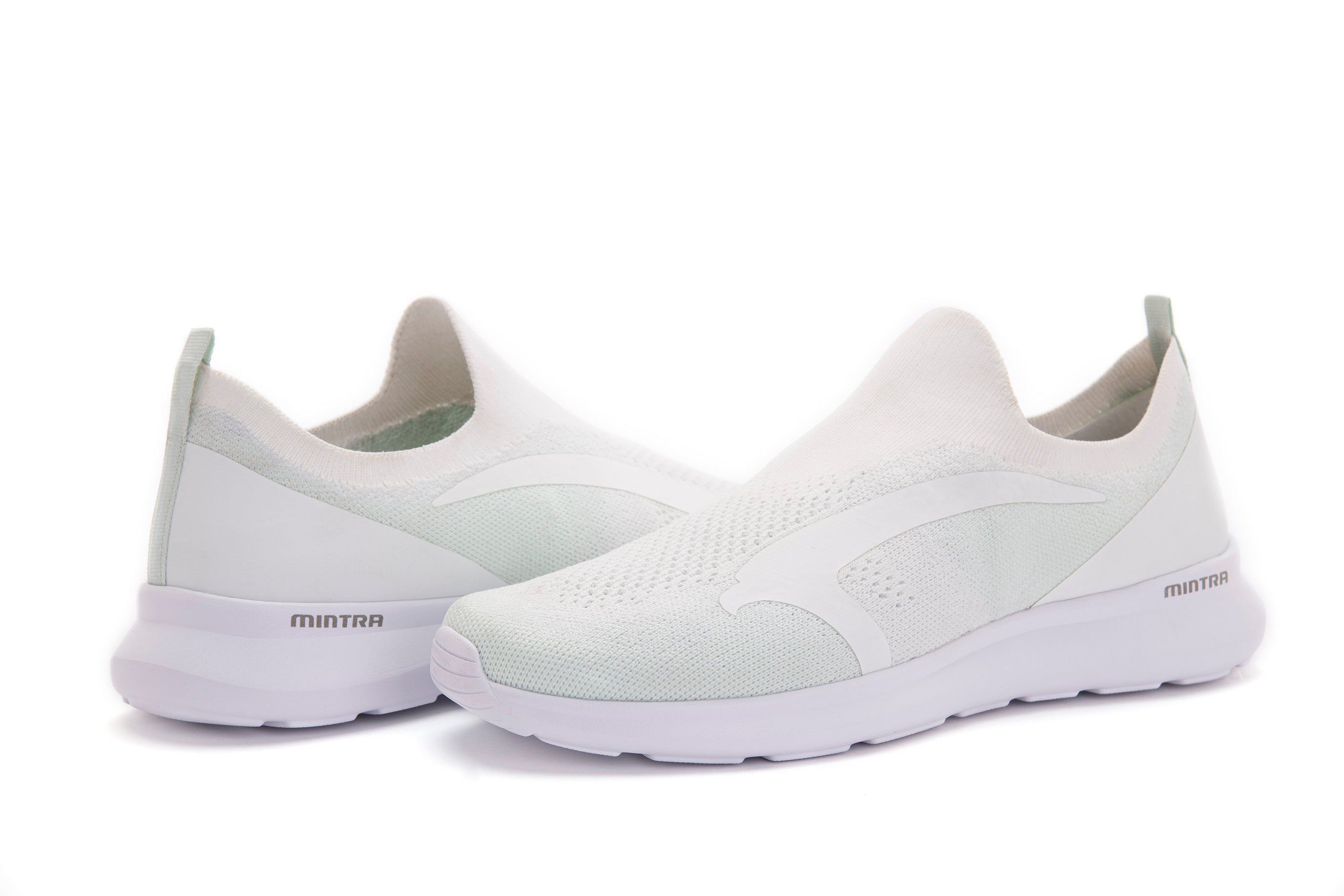 CAI أبيض/نعناعي للنساء