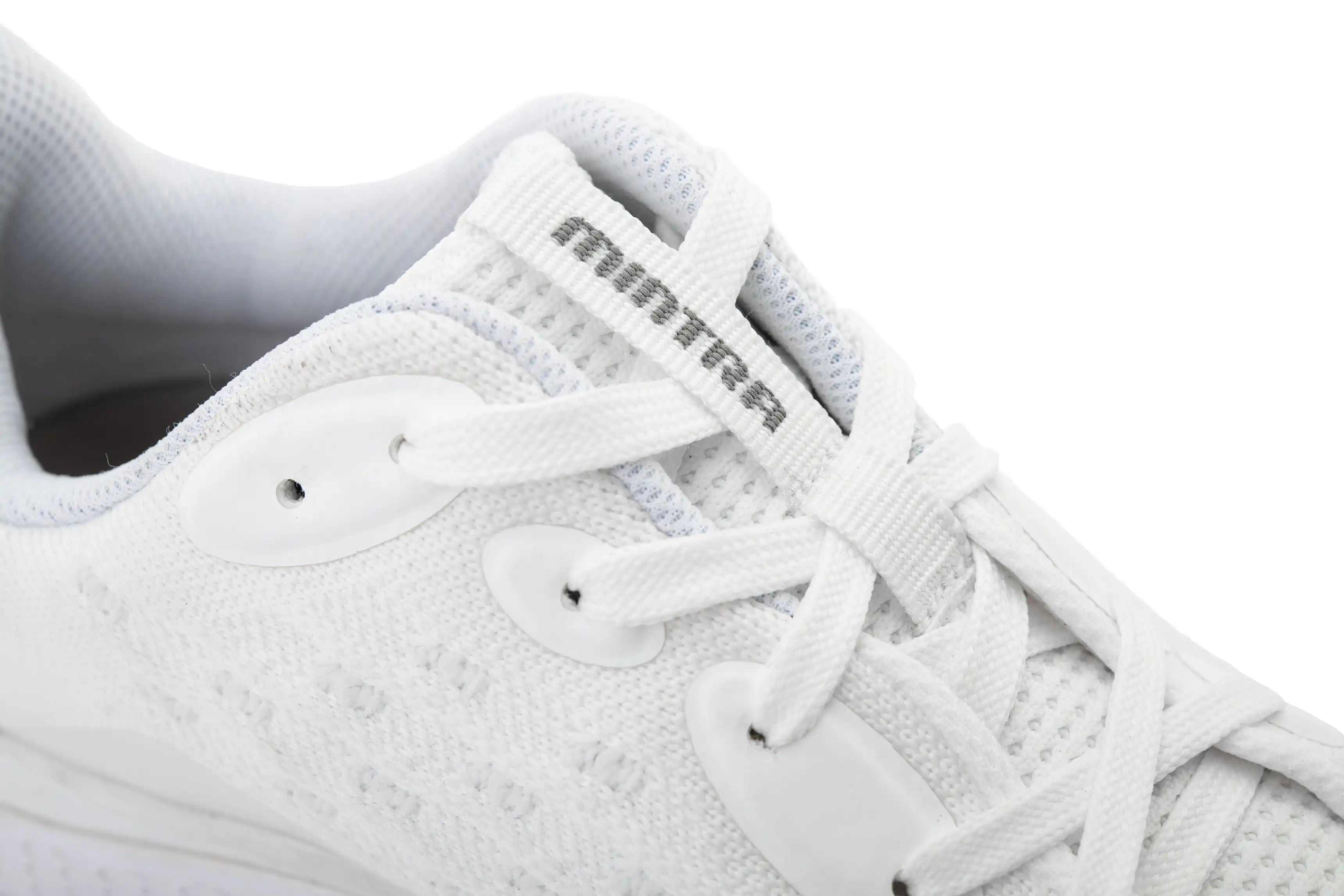 نساء Stride البيضاء