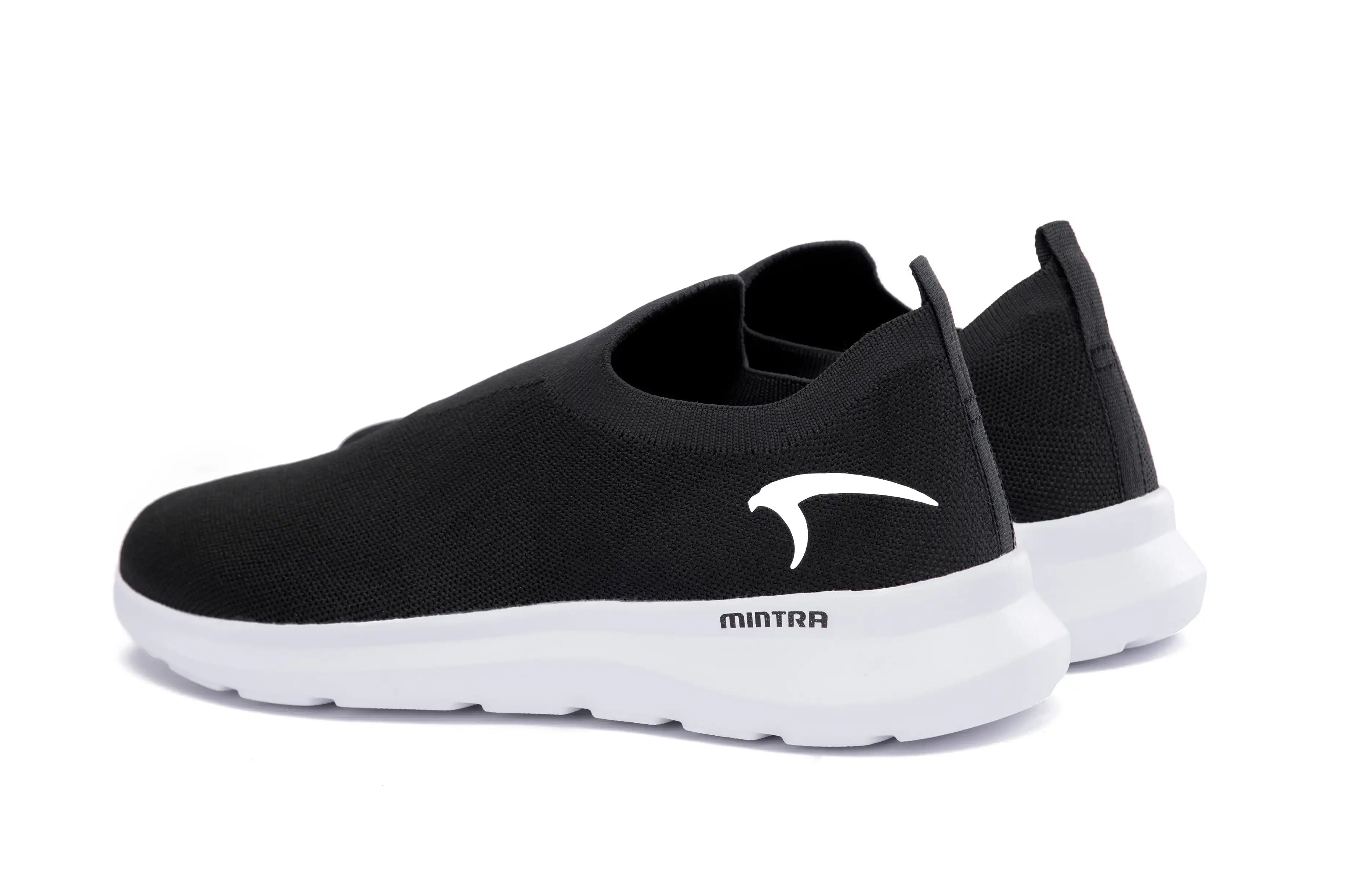 CAI - للنساء سوداء/بيضاء