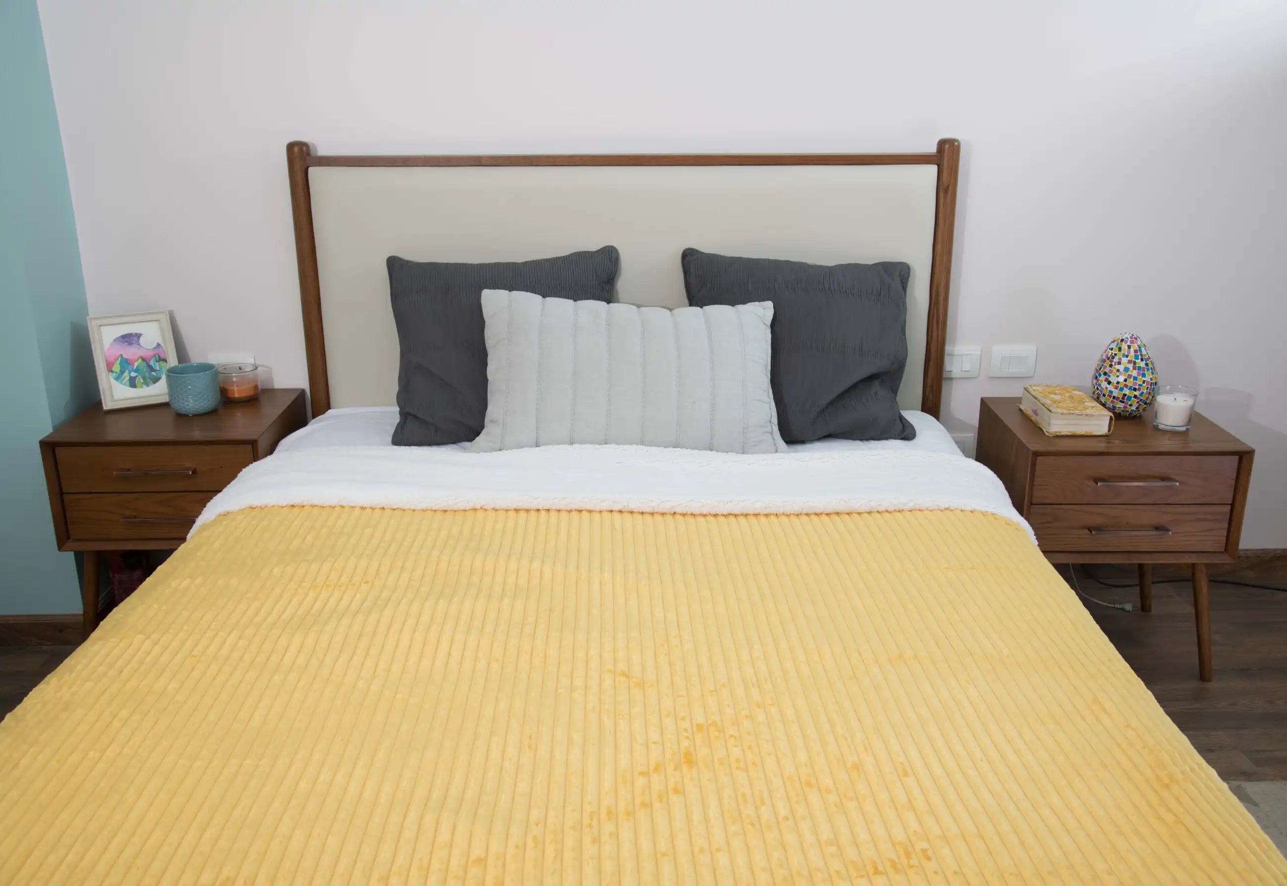 بطانية مخططة من المايكروفايبر/الشيربا مزدوجة الجوانب (180 × 220)