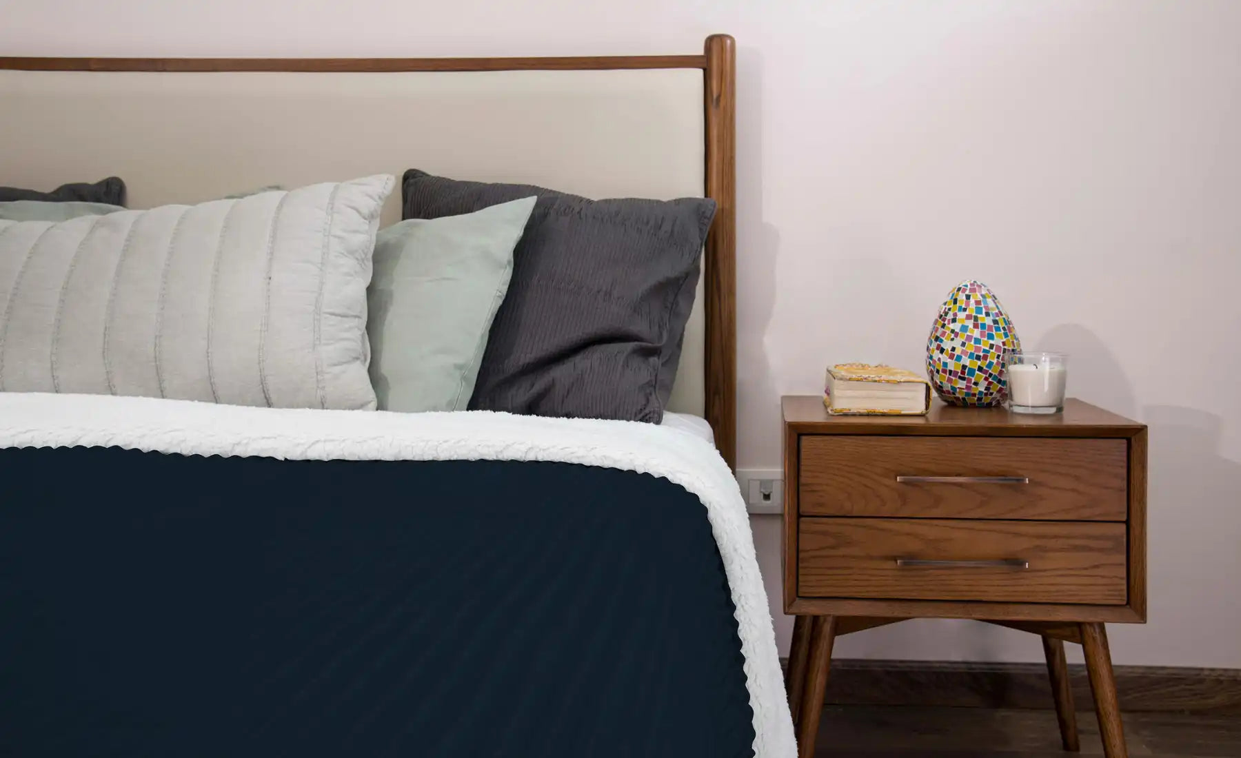 بطانية مخططة من المايكروفايبر/الشيربا مزدوجة الجوانب (220 × 240)