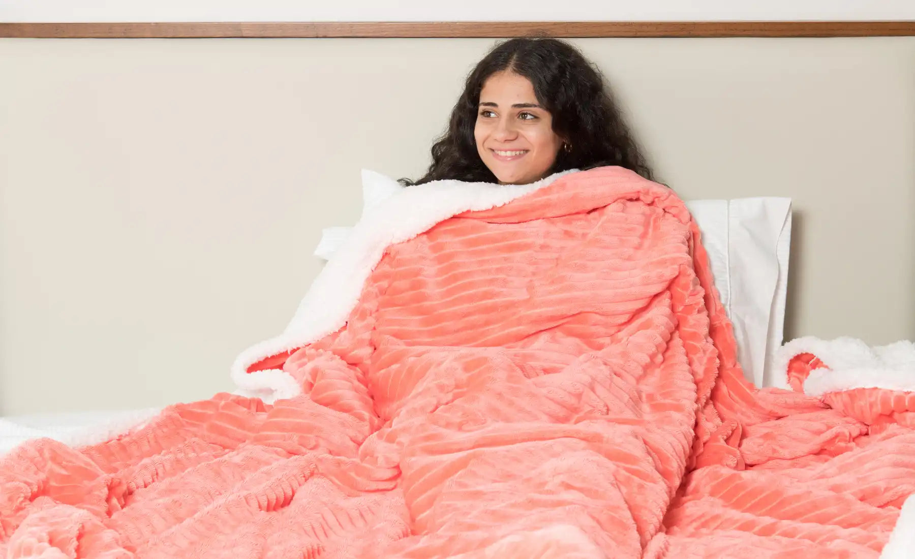 بطانية مخططة من المايكروفايبر/الشيربا مزدوجة الجوانب (180 × 220)